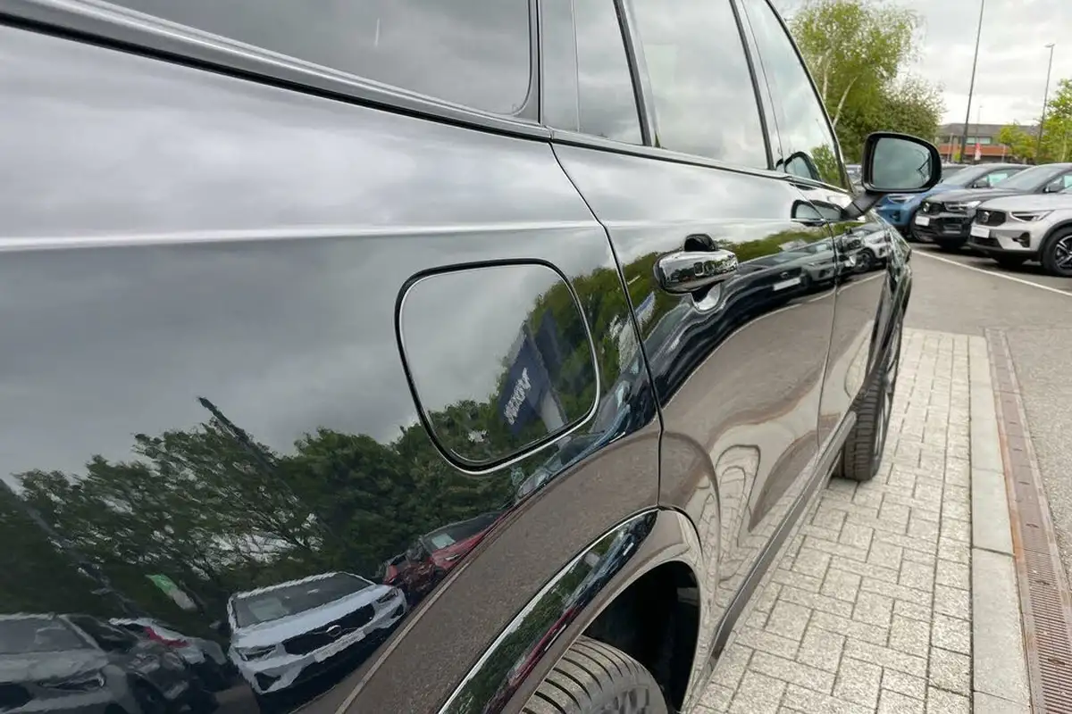 2023-volvo-xc90-20-t8-plus-big-19
