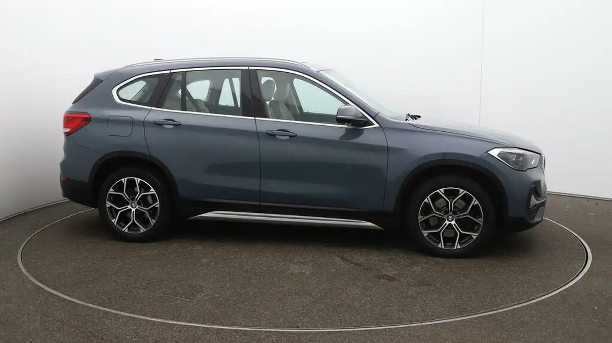 2019-bmw-x1-20-xdrive20i-xline-big-41