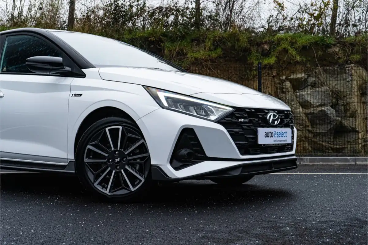 2023-hyundai-i20-10-t-gdi-n-line-dct-big-1