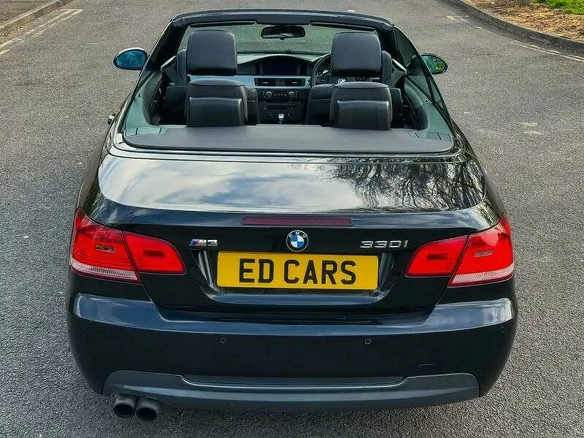 2009-bmw-3-series-30-330i-m-sport-convertible-2d-auto-big-10