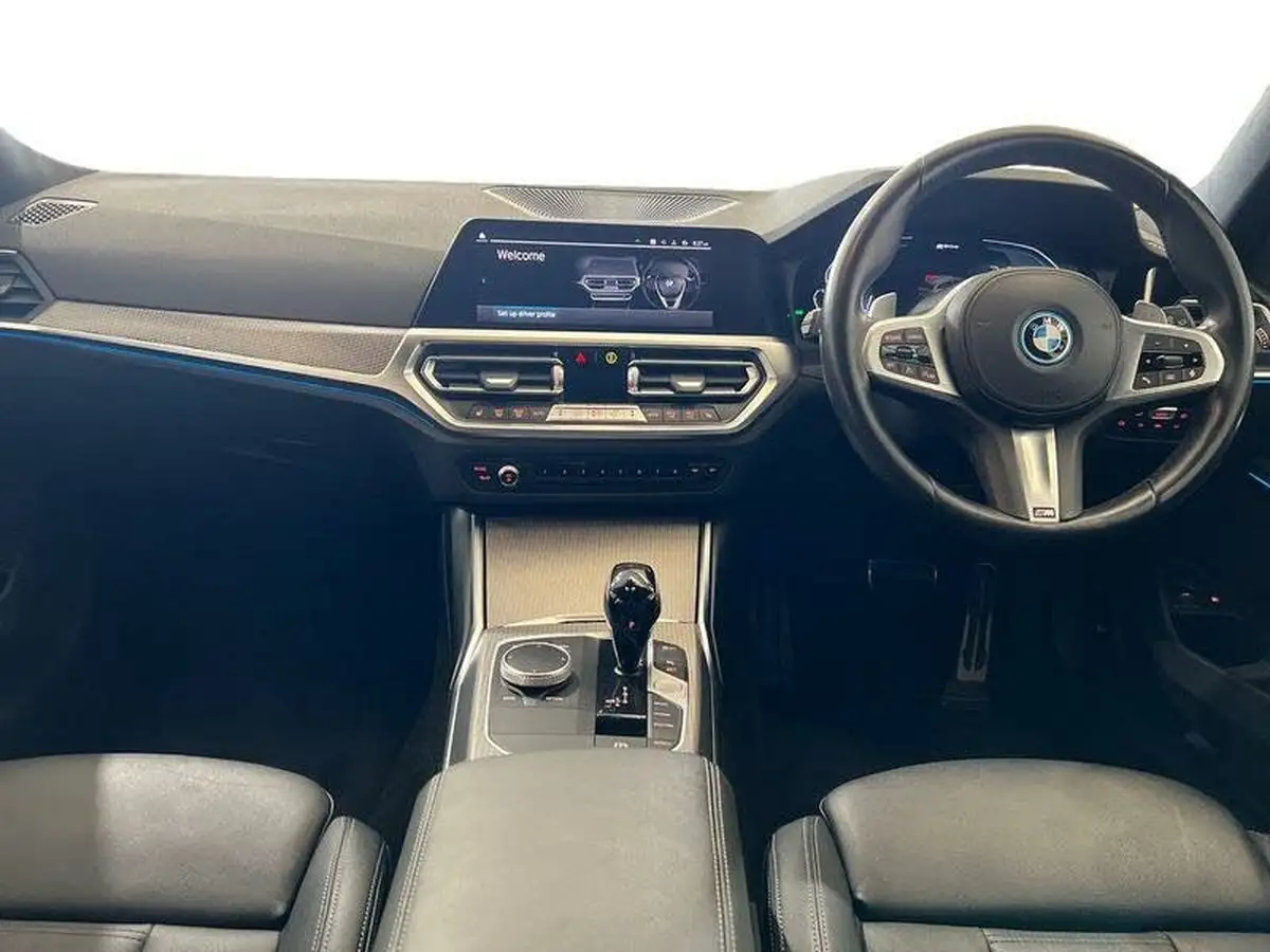 2021-bmw-3-series-20-330e-m-sport-touring-5d-big-11