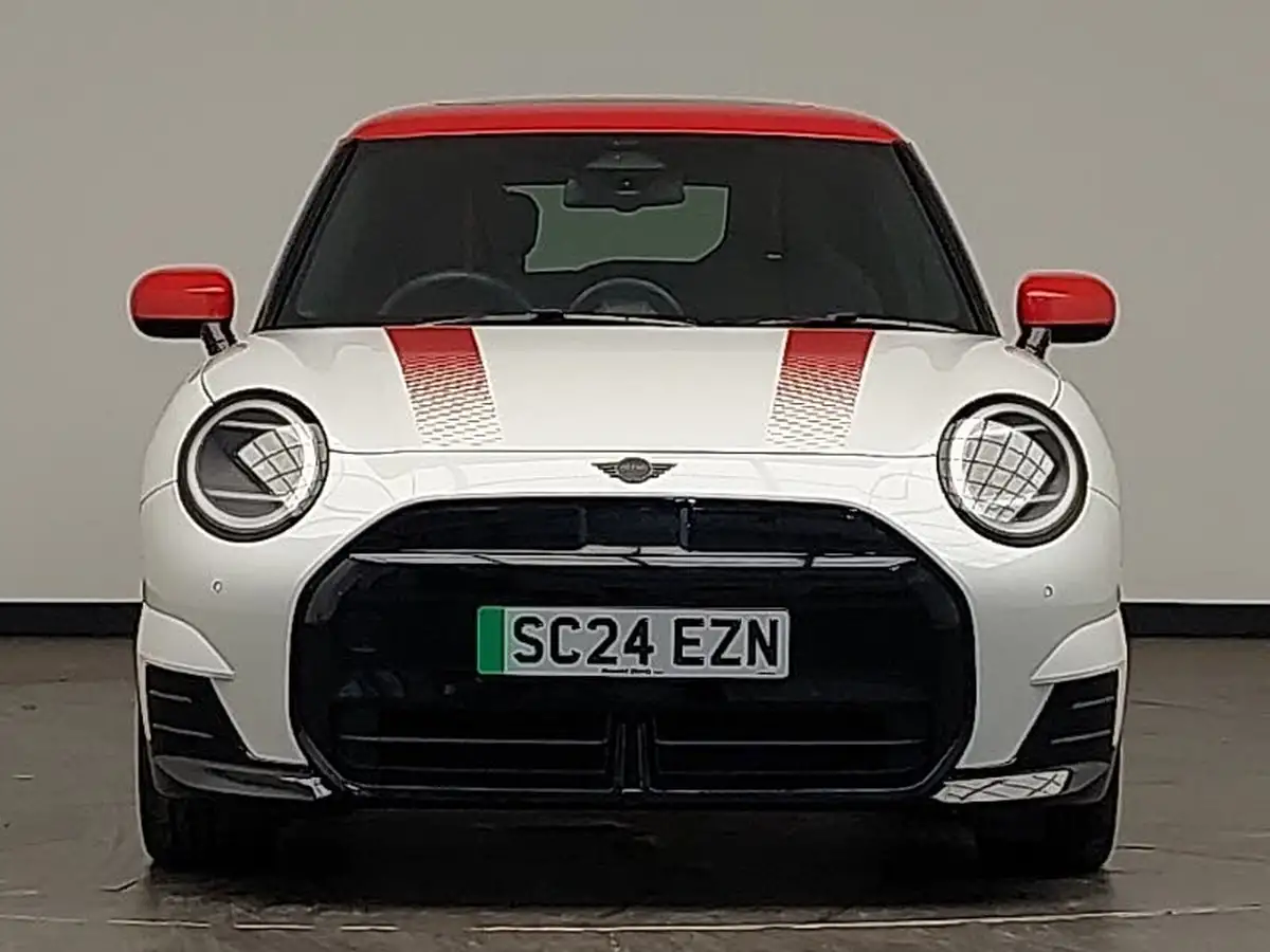 2024-mini-cooper-e-cooper-se-sport-big-15