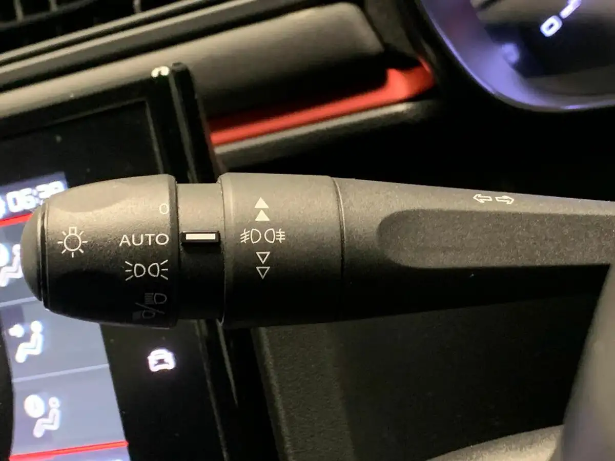 2022-citroen-c3-12-puretech-c-series-big-21
