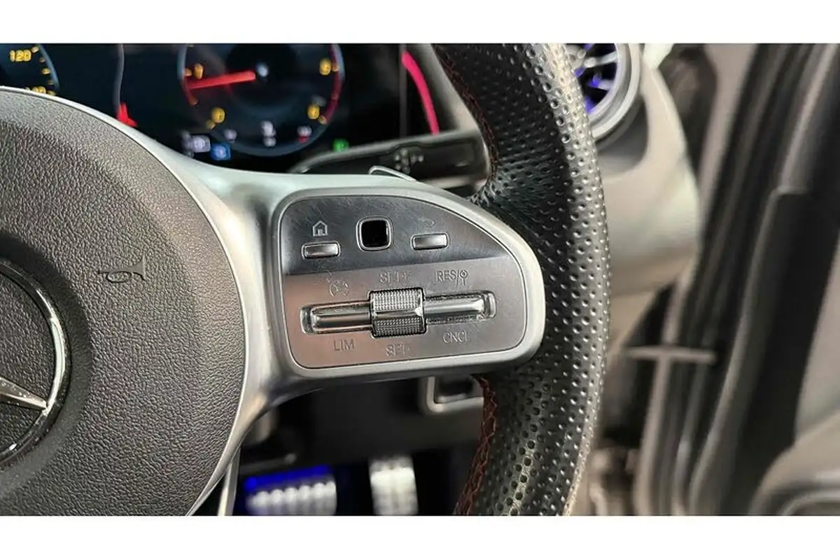 2021-mercedes-benz-glb-class-20d-glb200d-amg-line-premium-4matic-big-35