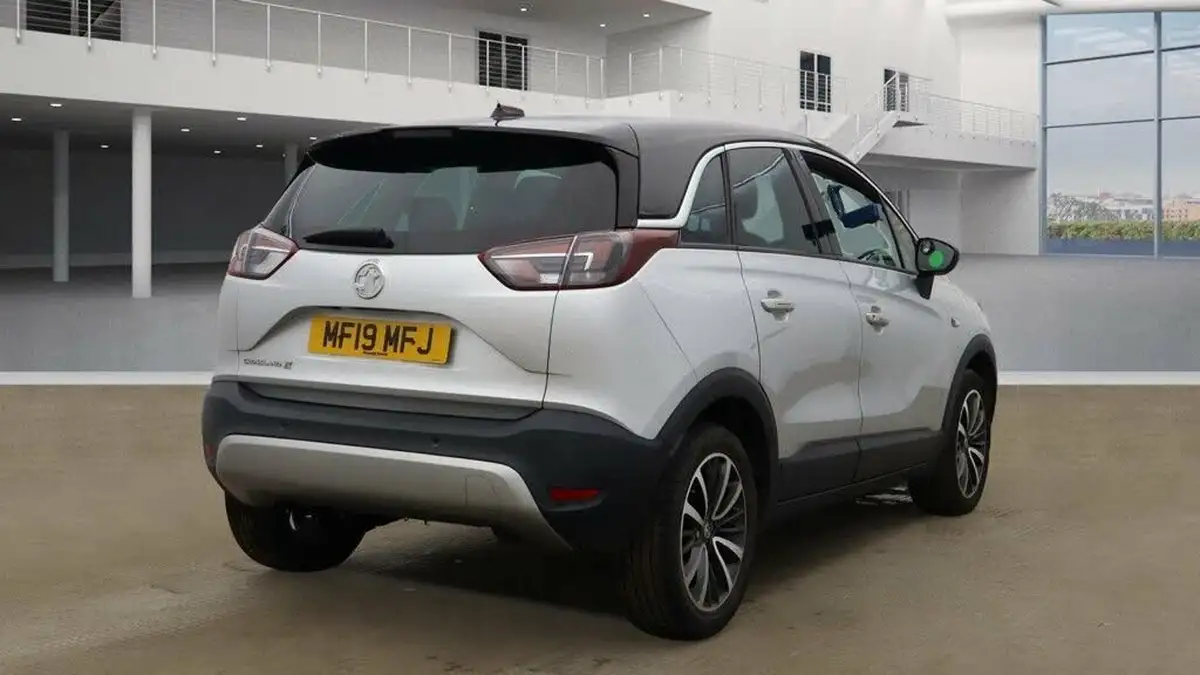 2019-vauxhall-crossland-x-12-elite-110ps-turbo-ss-auto-big-9