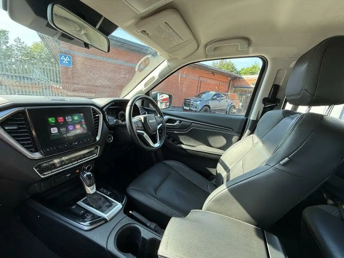 2021-isuzu-d-max-19td-dl40-auto-big-11