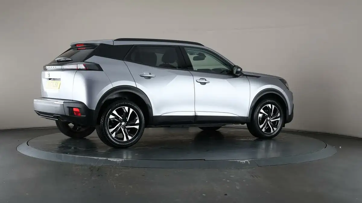 2022-peugeot-2008-suv-12-puretech-allure-premium-100bhp-big-68