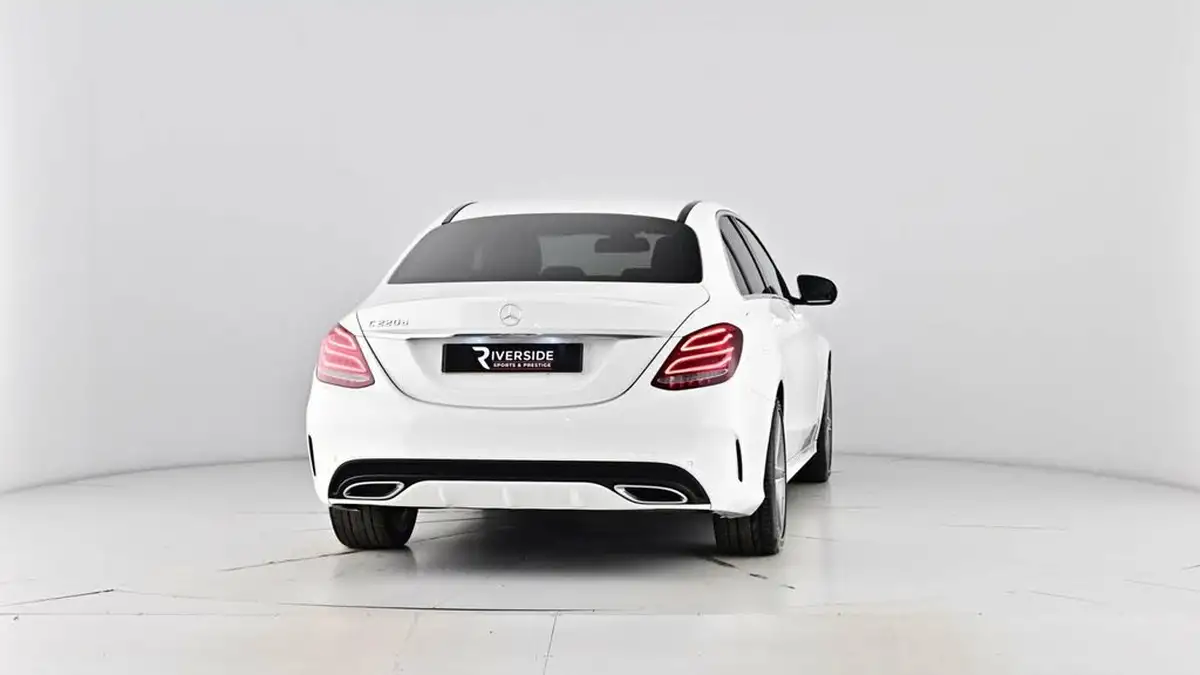 2016-mercedes-benz-c-class-21d-c220d-amg-line-170ps-ss-saloon-4d-auto-big-69