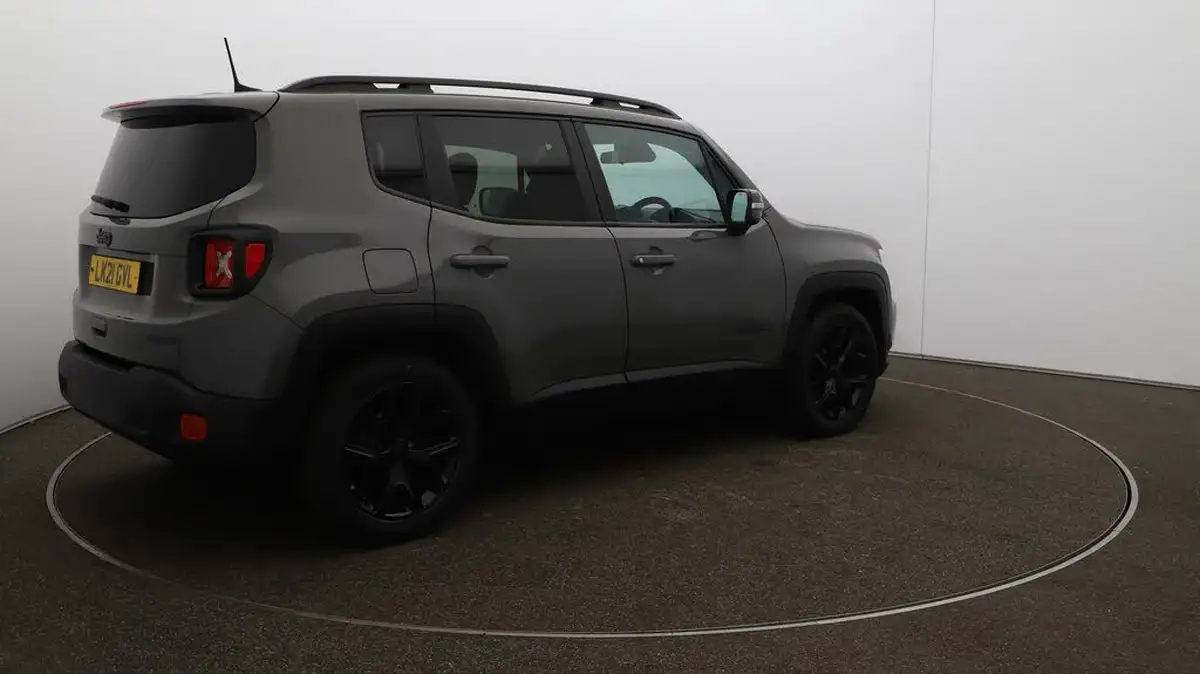 2021-jeep-renegade-10-gse-night-eagle-big-44
