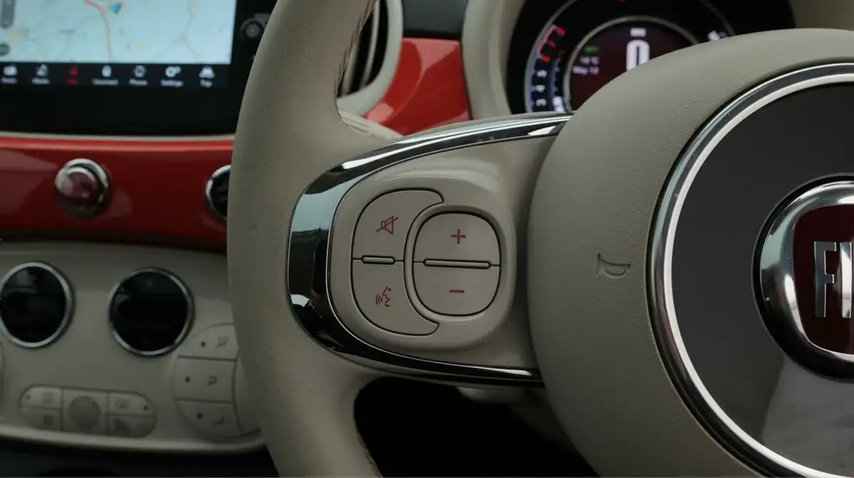 2022-fiat-500-10-dolcevita-plus-big-24