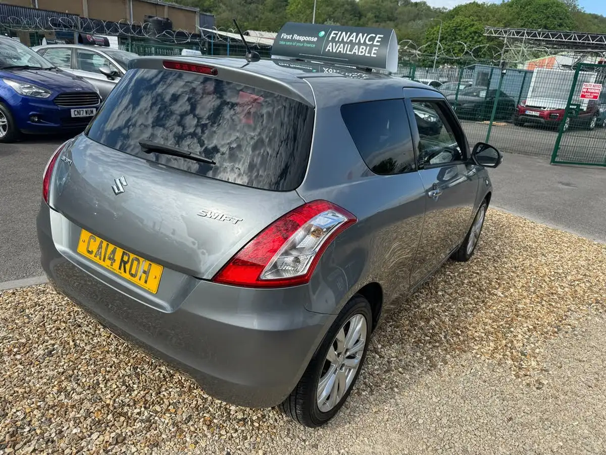 2014-suzuki-swift-12-sz4-94ps-3d-big-12