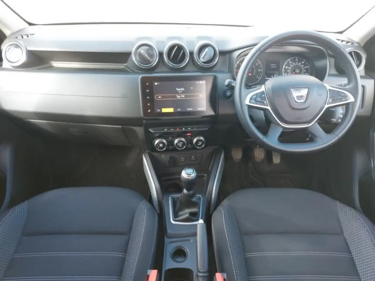 2022-dacia-duster-13-tce-prestige-130bhp-big-2