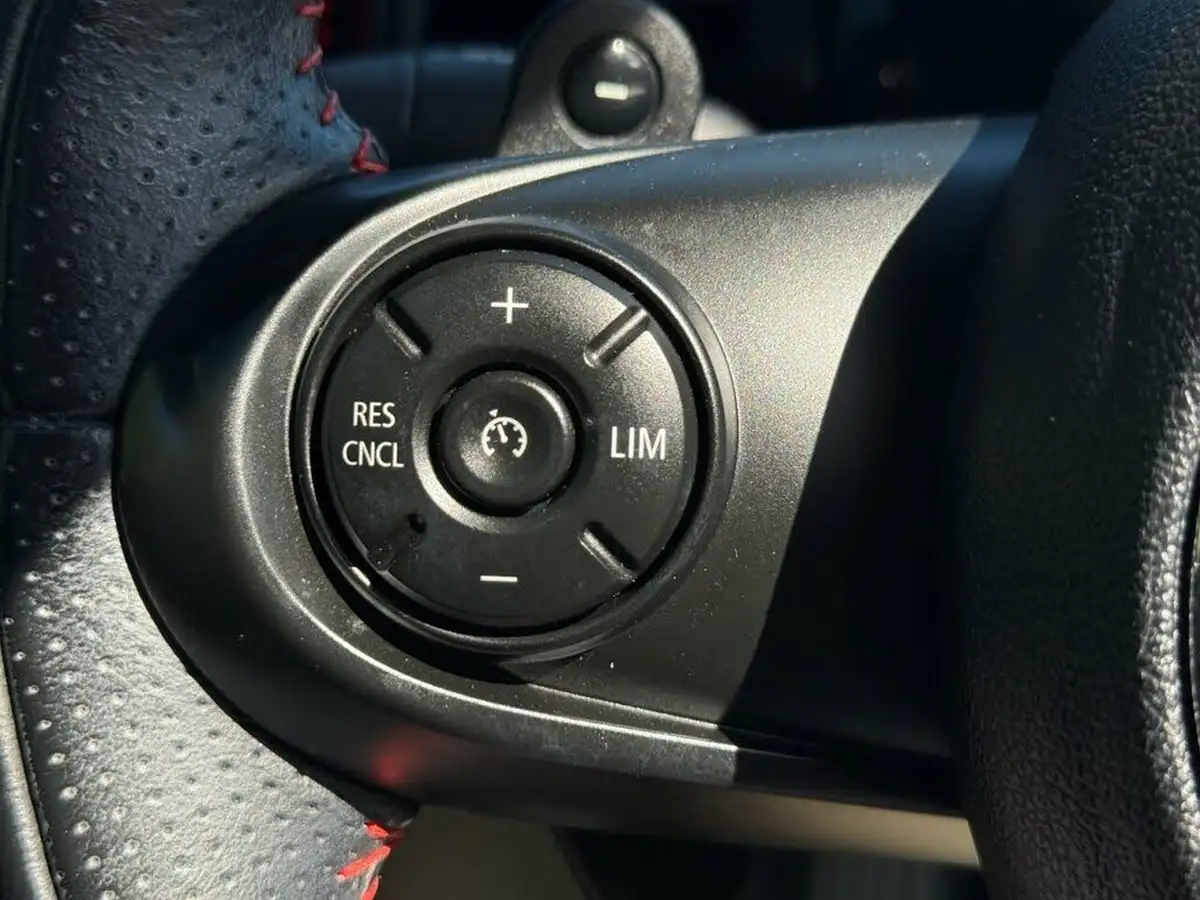 2017-mini-cooper-20-cooper-jcw-sport-auto-big-32