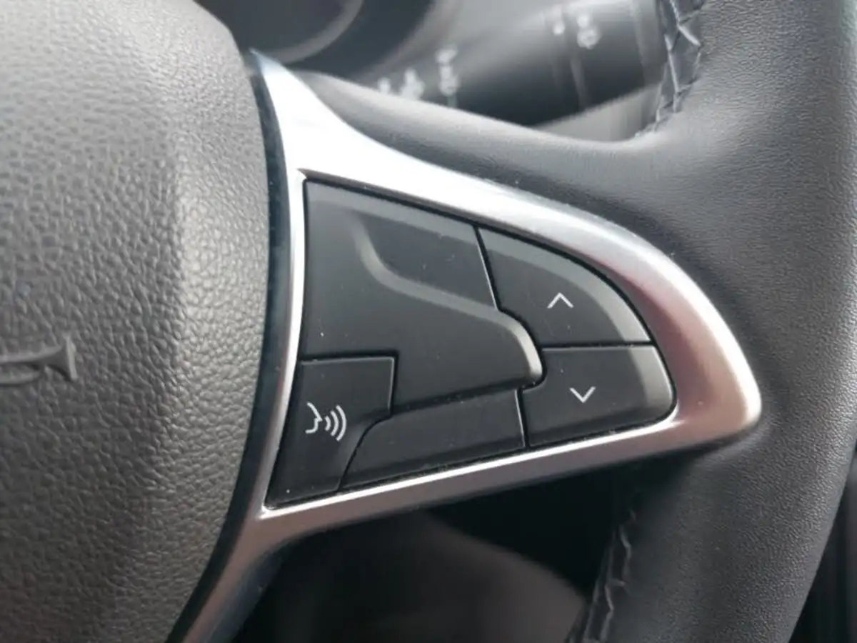 2022-dacia-duster-13-tce-prestige-130bhp-big-14