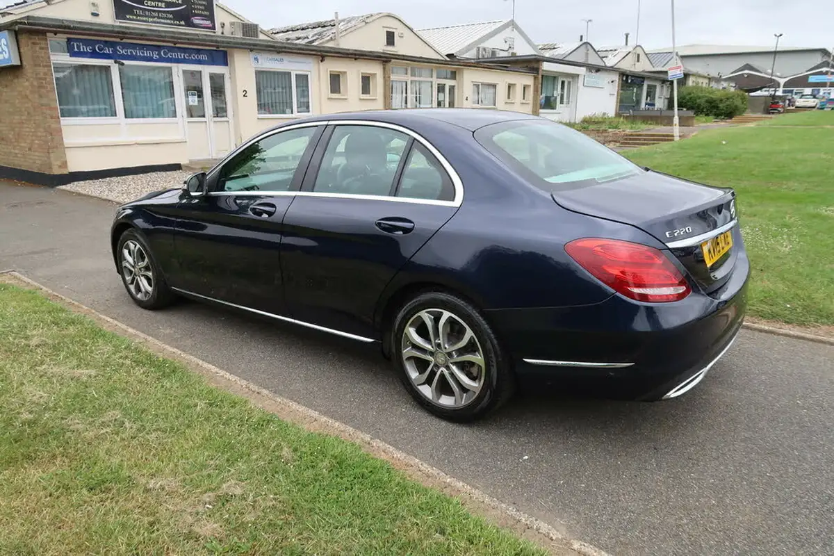 2015-mercedes-benz-c-class-21cdi-c220-sport-ss-saloon-4d-7g-tronic-plus-big-5