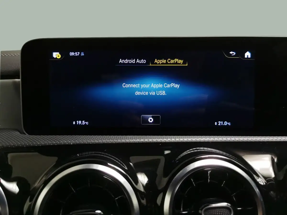 2021-mercedes-benz-cla-20d-cla-220d-amg-line-coupe-4d-big-16