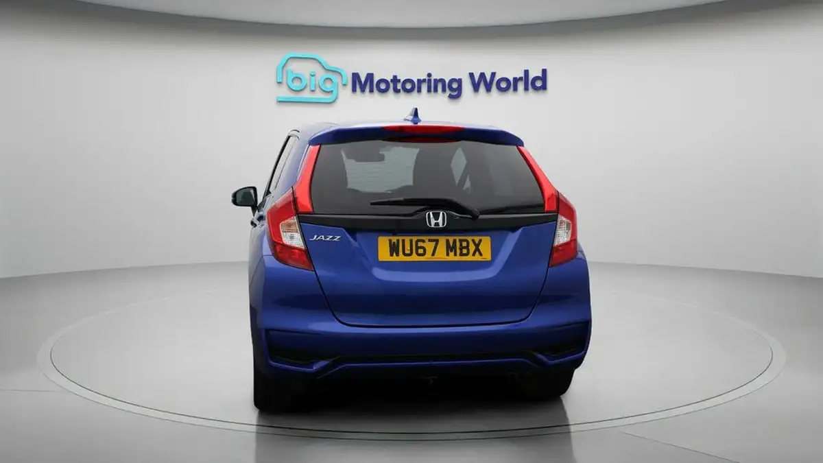 2018-honda-jazz-13-i-vtec-ex-cvt-big-6