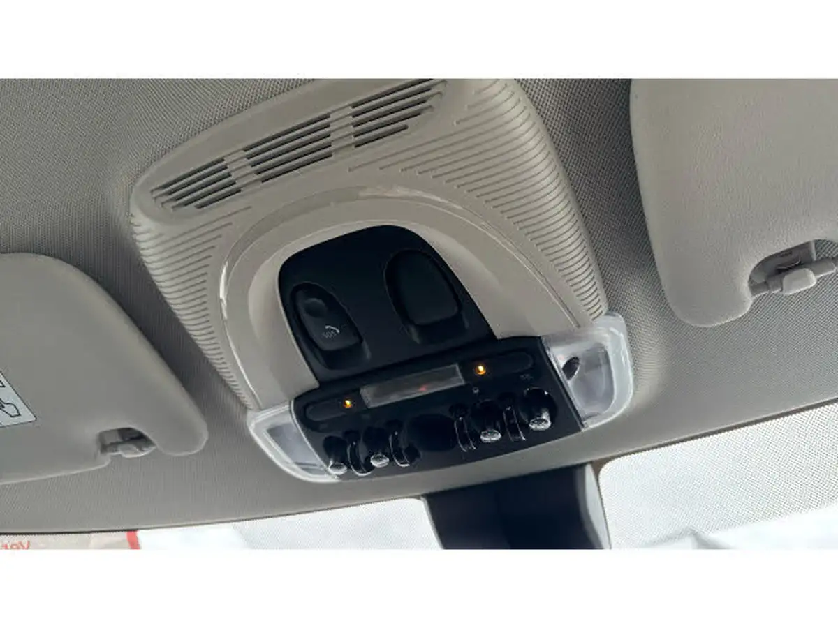 2021-mini-clubman-15-cooper-classic-auto-big-36