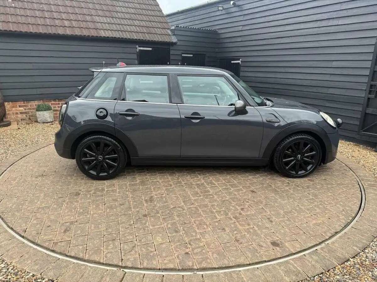 2016-mini-cooper-20-cooper-s-ss-hatchback-5d-big-42