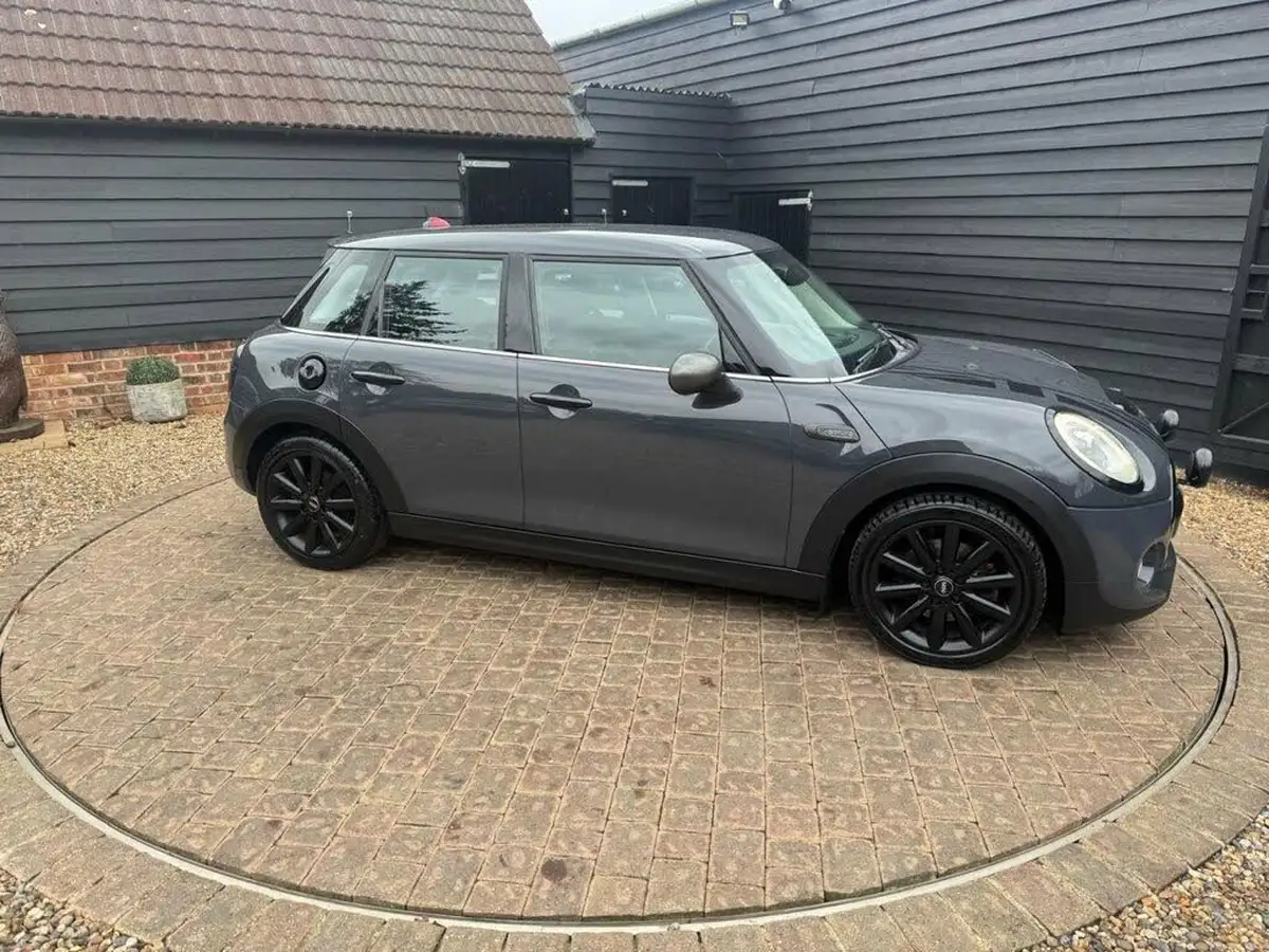 2016-mini-cooper-20-cooper-s-ss-hatchback-5d-big-18