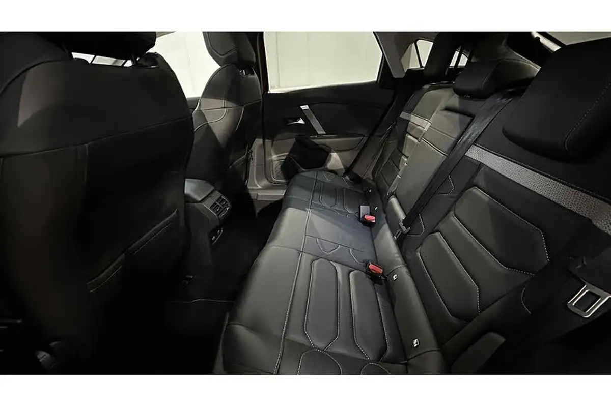 2021-citroen-c4-12-puretech-shine-plus-130ps-big-21