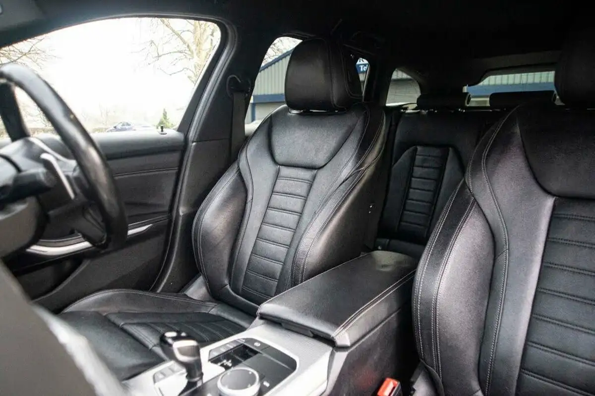 2022-bmw-3-series-20-330e-m-sport-touring-5d-big-23