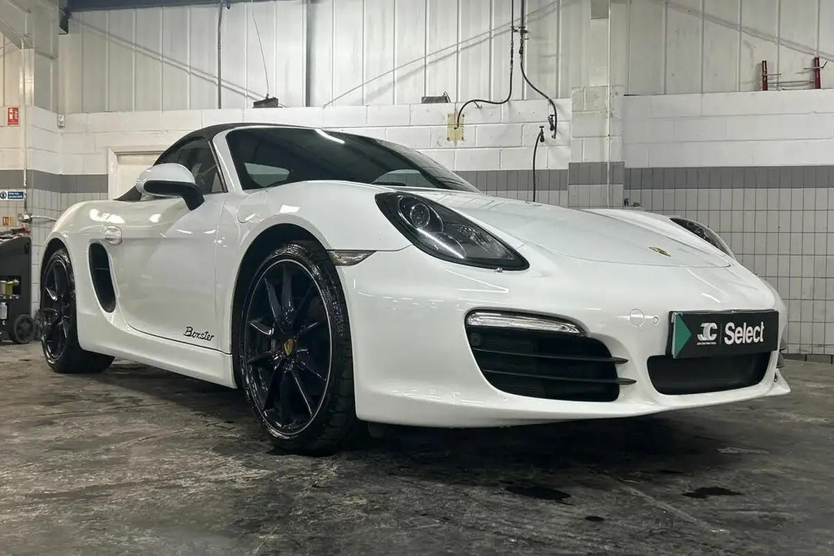 2014-porsche-boxster-27-big-21