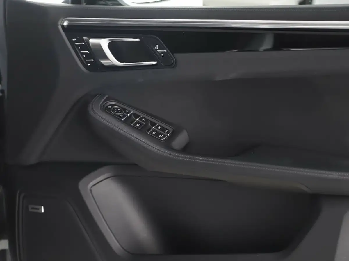 2022-porsche-macan-29-v6-s-big-11
