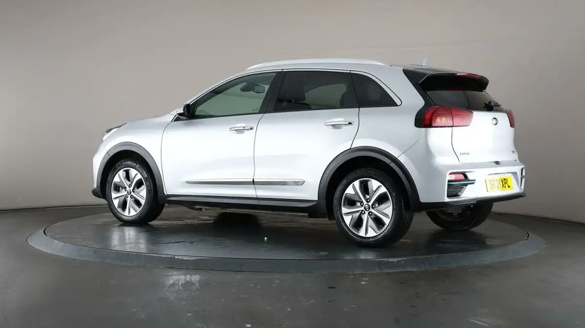 2021-kia-e-niro-ev-4-big-76
