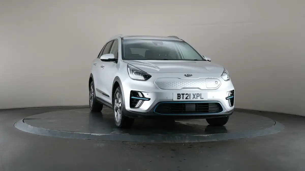 2021-kia-e-niro-ev-4-big-52