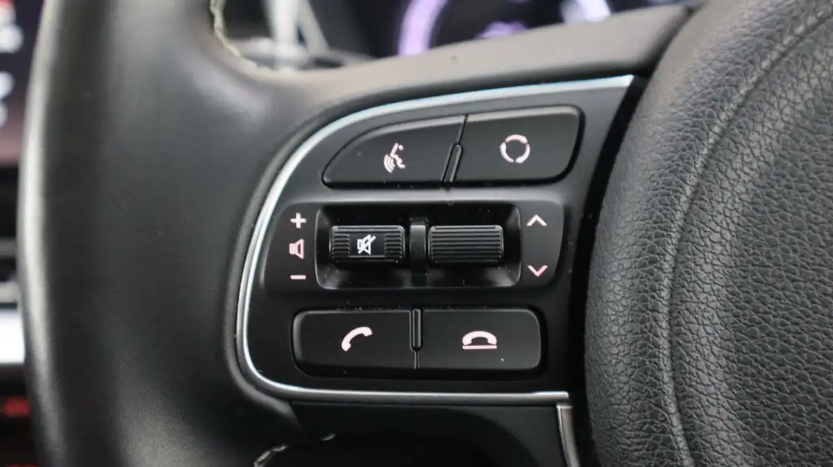 2021-kia-e-niro-ev-4-big-24