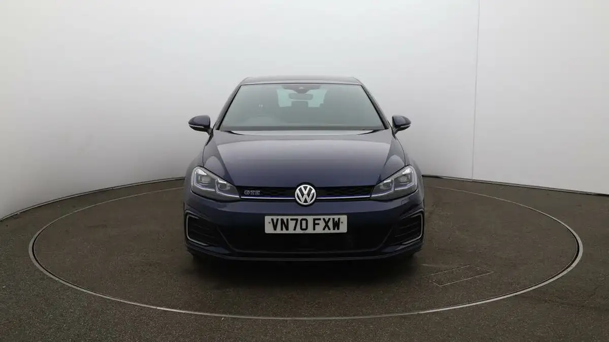 2020-volkswagen-golf-14-tsi-gte-advance-big-40