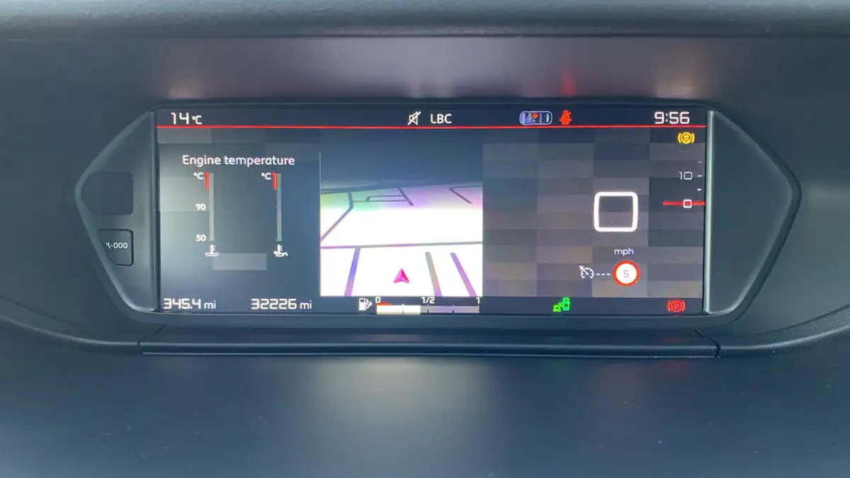 2019-citroen-c4-spacetourer-15bluehdi-flair-big-12