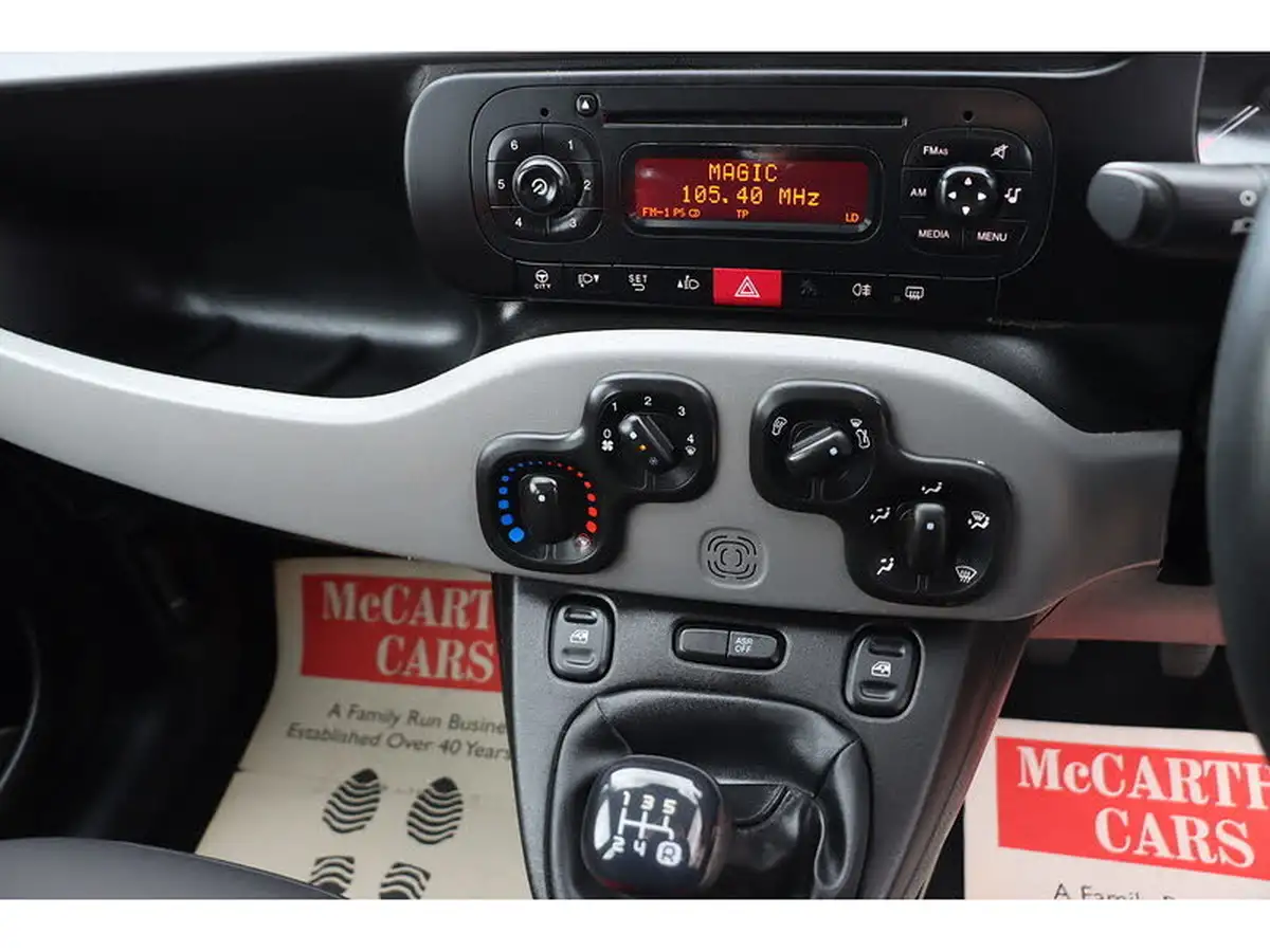 2015-fiat-panda-12-easy-big-35