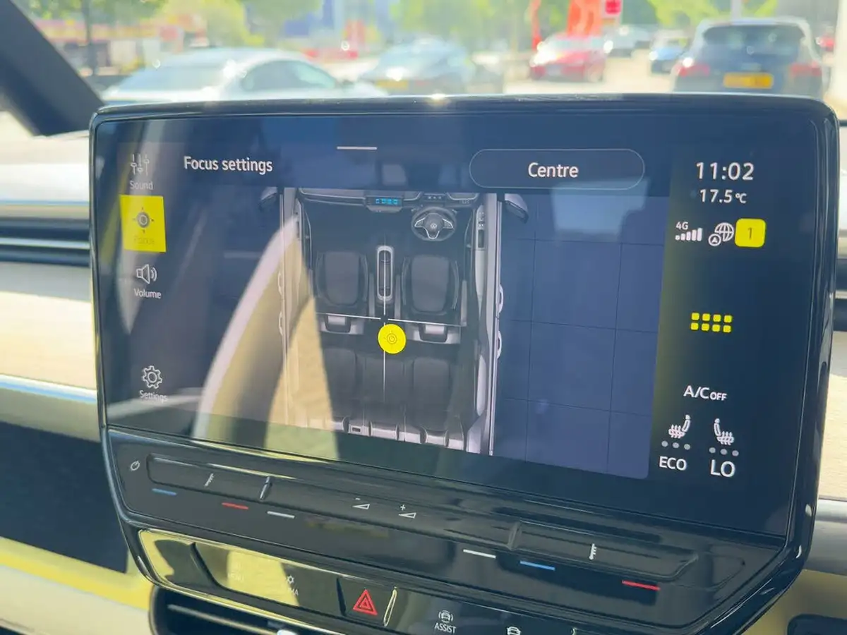 2023-volkswagen-idbuzz-e-style-standard-big-56