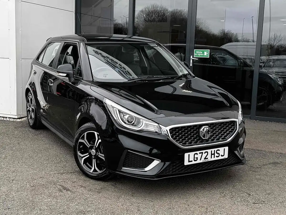 2022-mg-mg3-15-vti-tech-exclusive-nav-big-3
