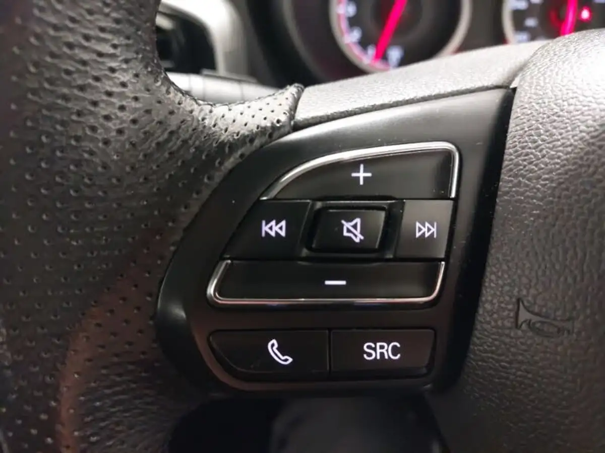 2023-mg-mg3-15-vti-tech-exclusive-nav-big-13