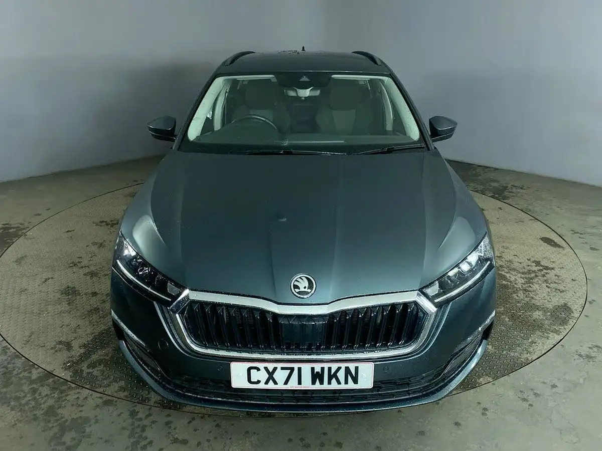 2021-skoda-octavia-14-tsi-se-technology-estate-big-9