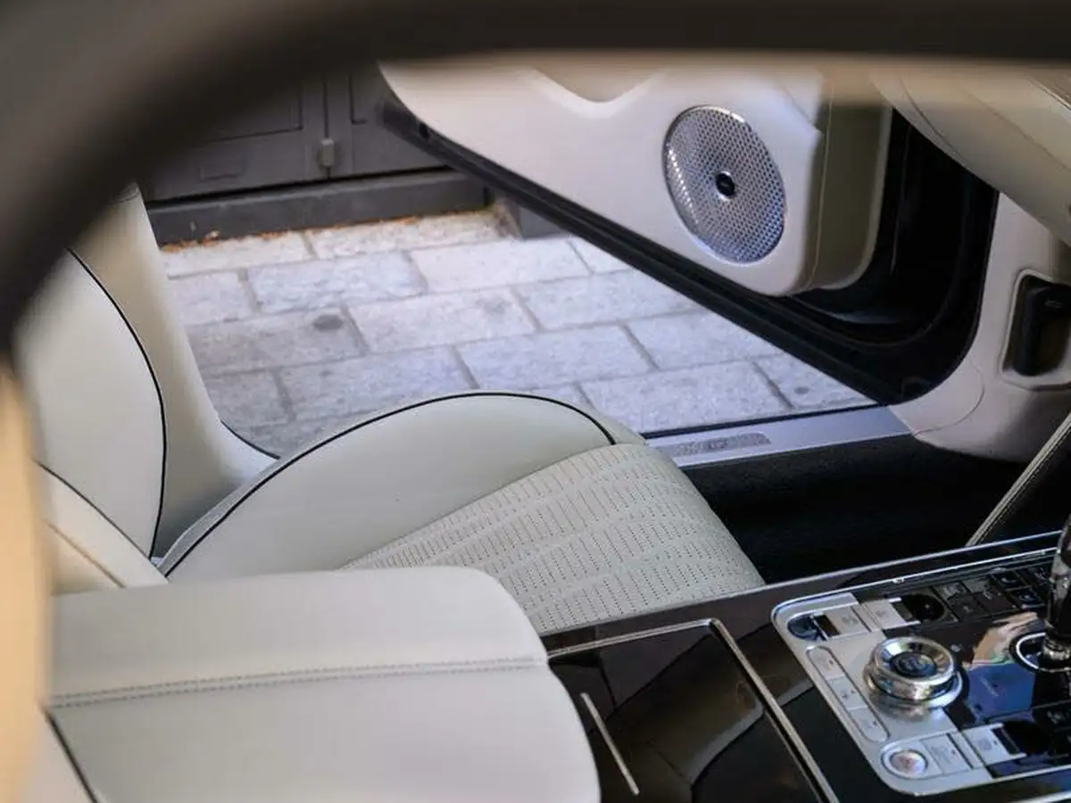 2020-bentley-flying-spur-60-w12-big-23