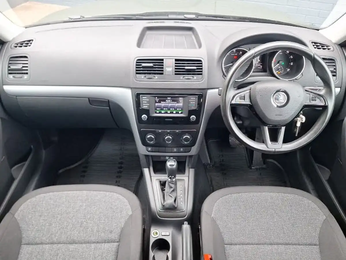 2016-skoda-yeti-12-tsi-dsg-big-2