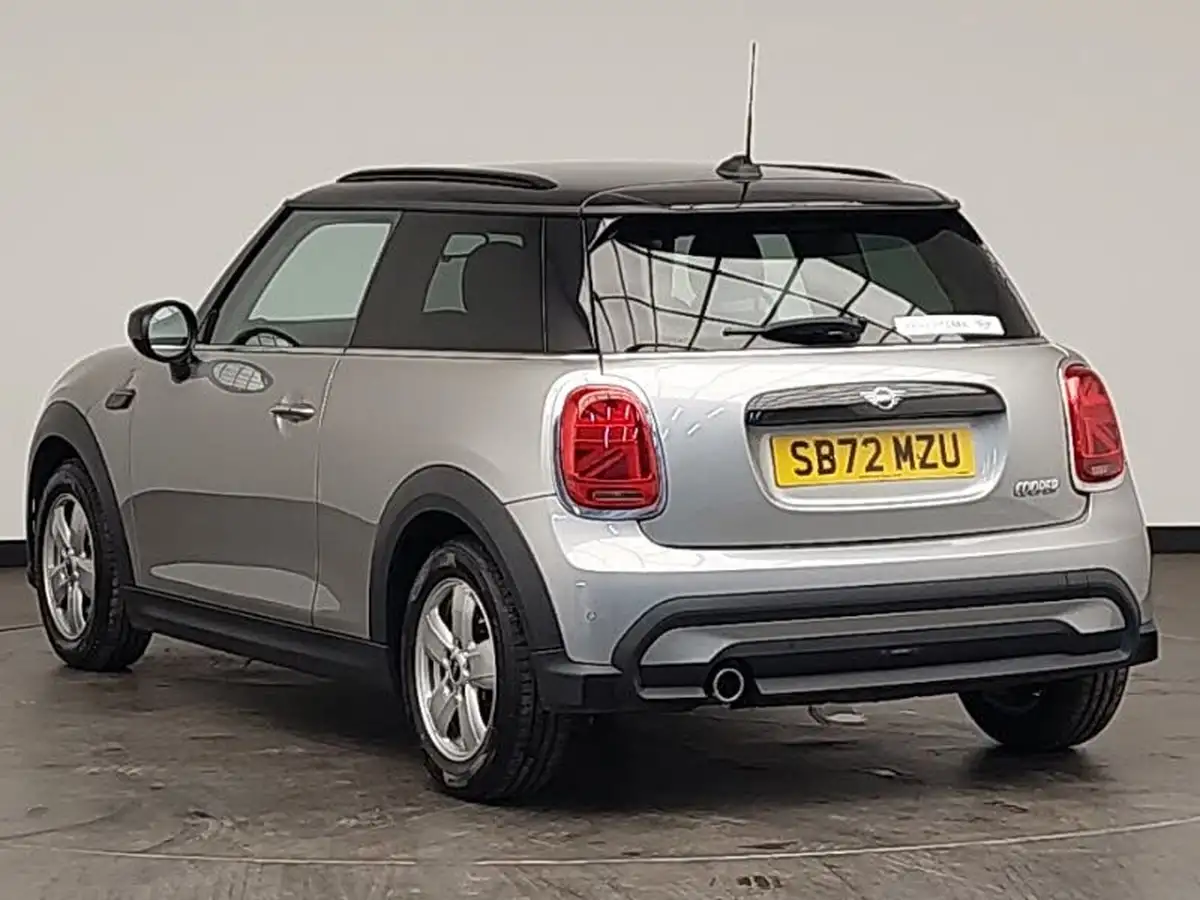 2023-mini-cooper-15-cooper-classic-premium-auto-hatchback-3d-auto-big-1