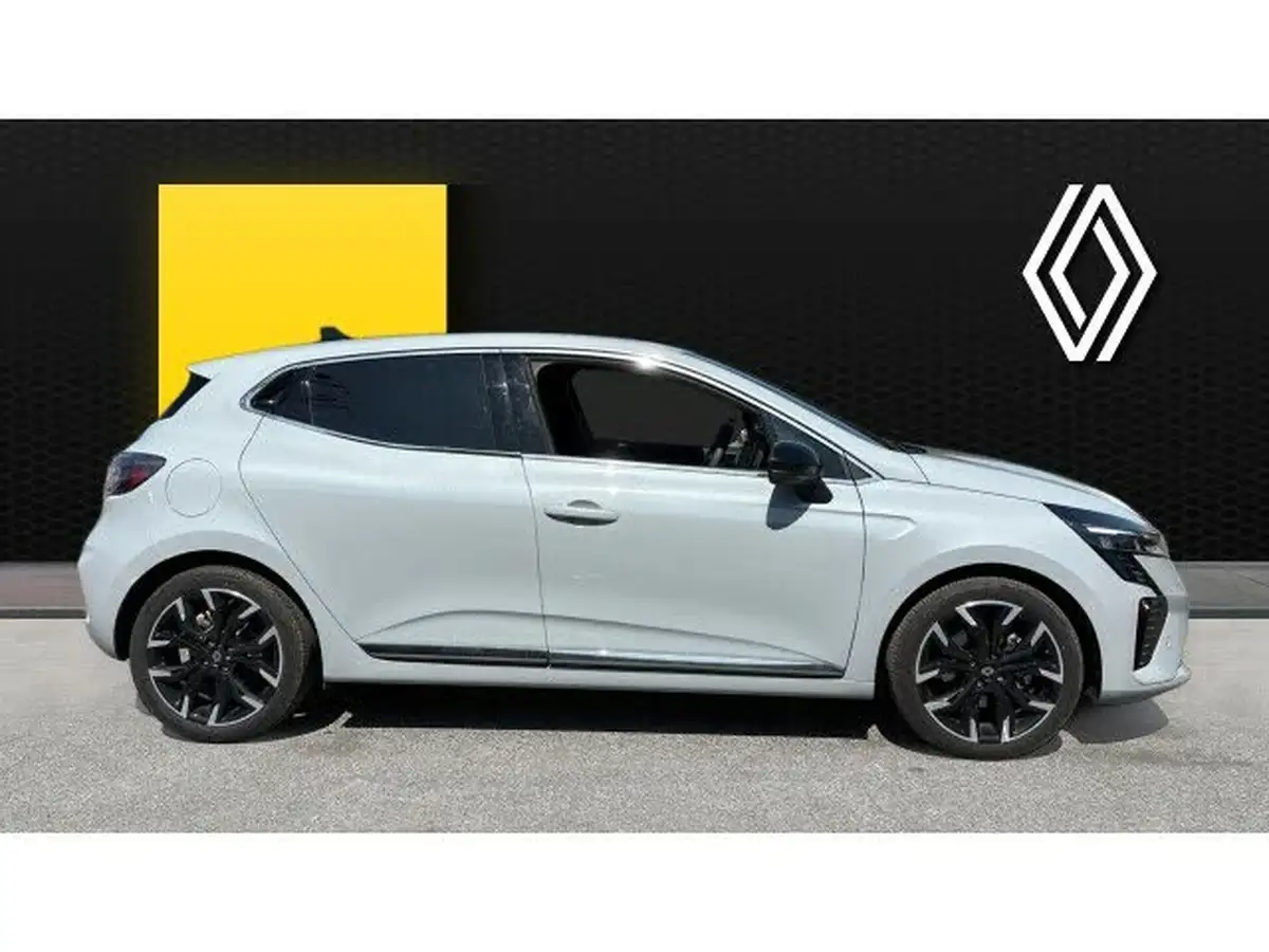 2024-renault-clio-16-techno-big-4