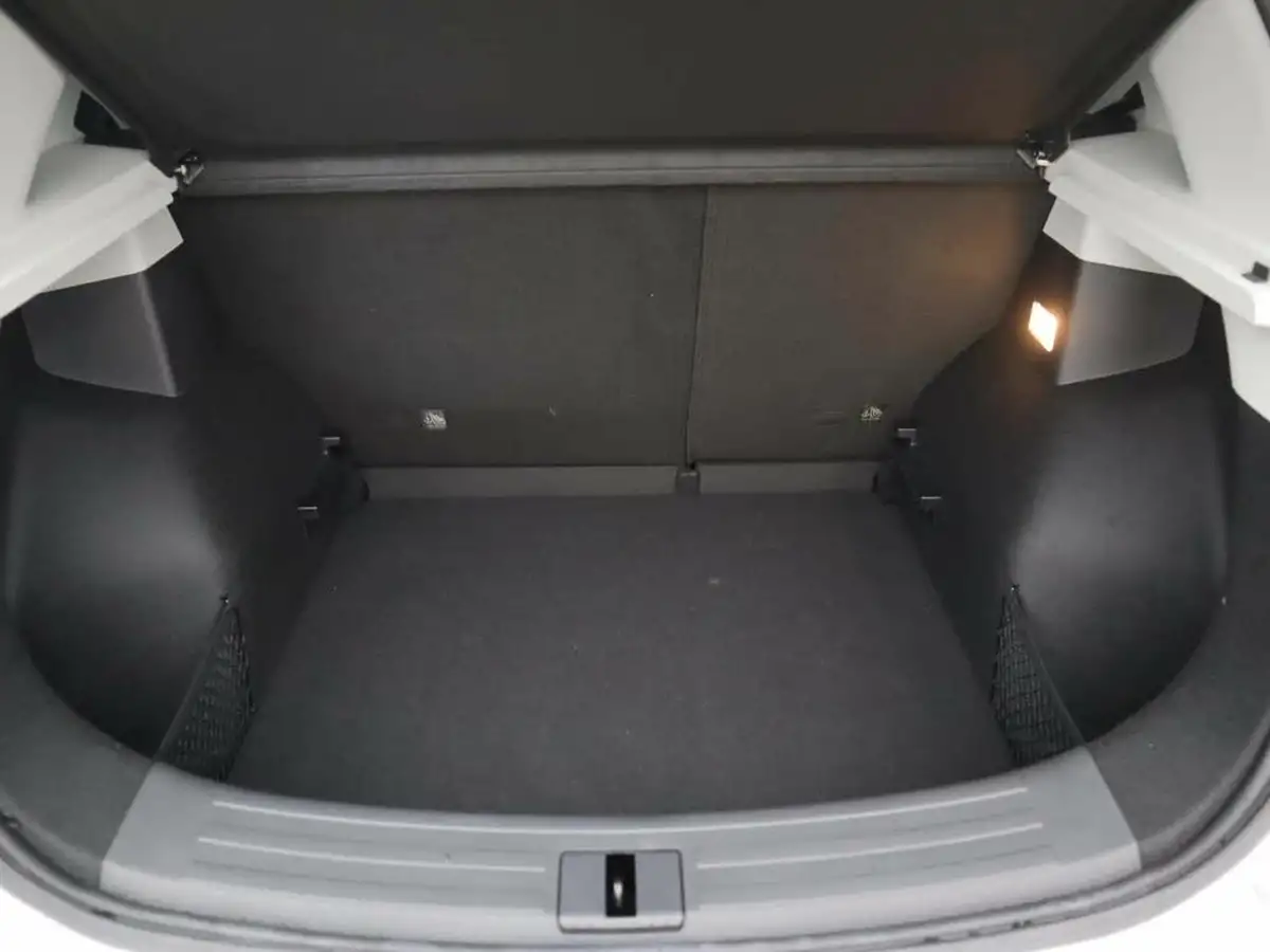 2024-mg-zs-suv-e-trophy-connect-ev-176ps-big-8