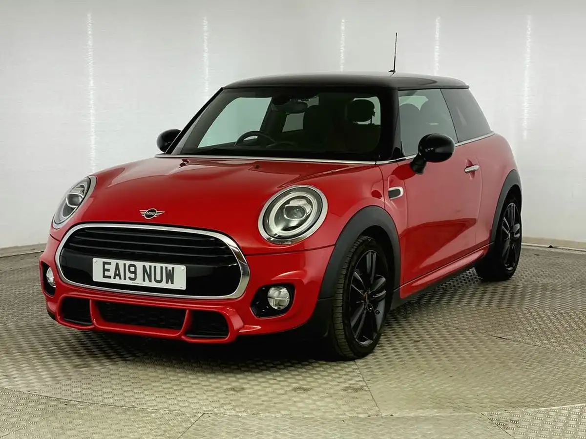2019-mini-cooper-15-cooper-sport-hatchback-3d-auto-big-2
