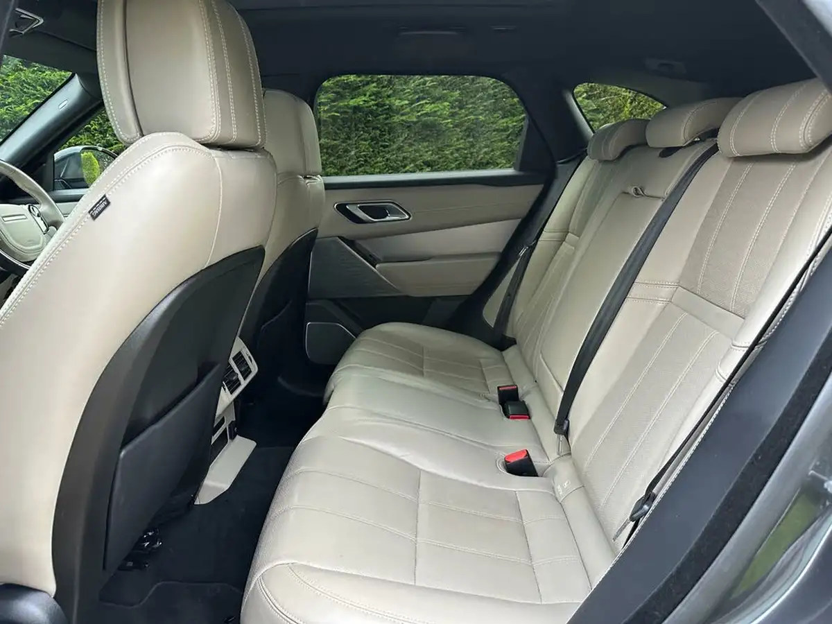 2019-land-rover-range-rover-velar-20-d240-r-dynamic-hse-big-29