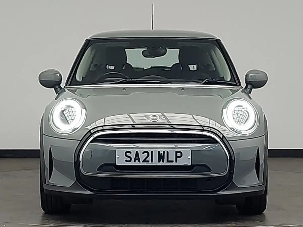 2021-mini-cooper-15-one-classic-3d-big-15