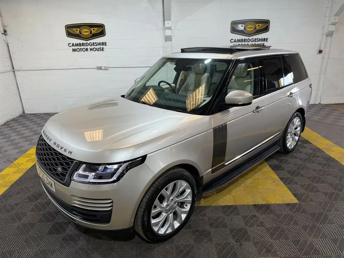 2020-land-rover-range-rover-30-p400-vogue-se-big-23