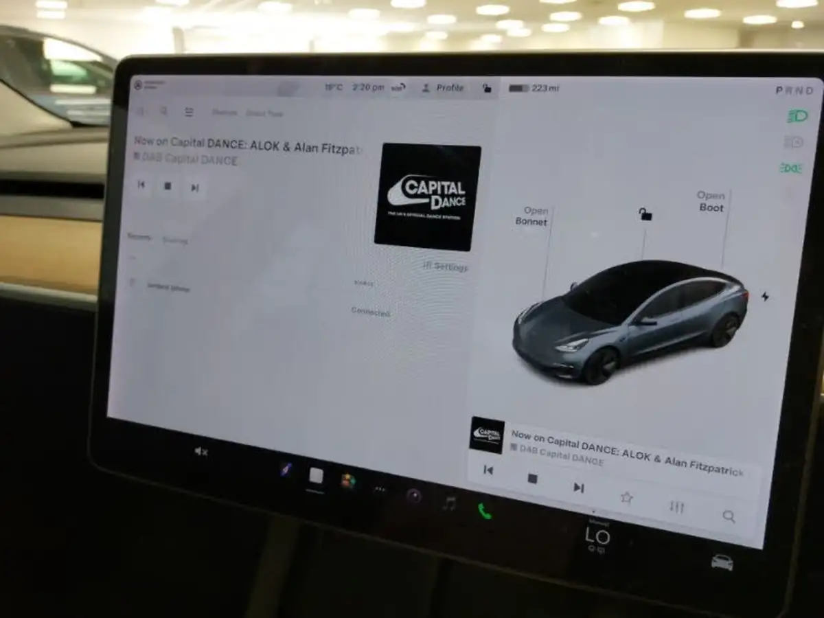 2021-tesla-model-3-e-long-range-4x4-big-14