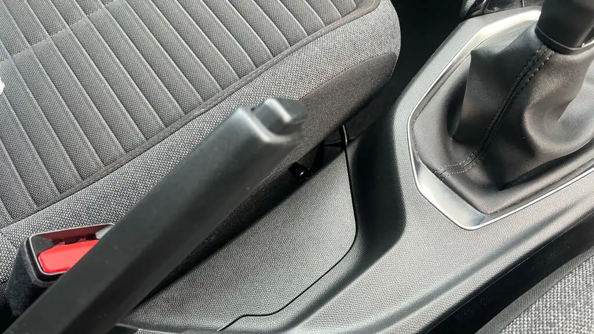 2022-peugeot-208-12-puretech-active-premium-75ps-big-20