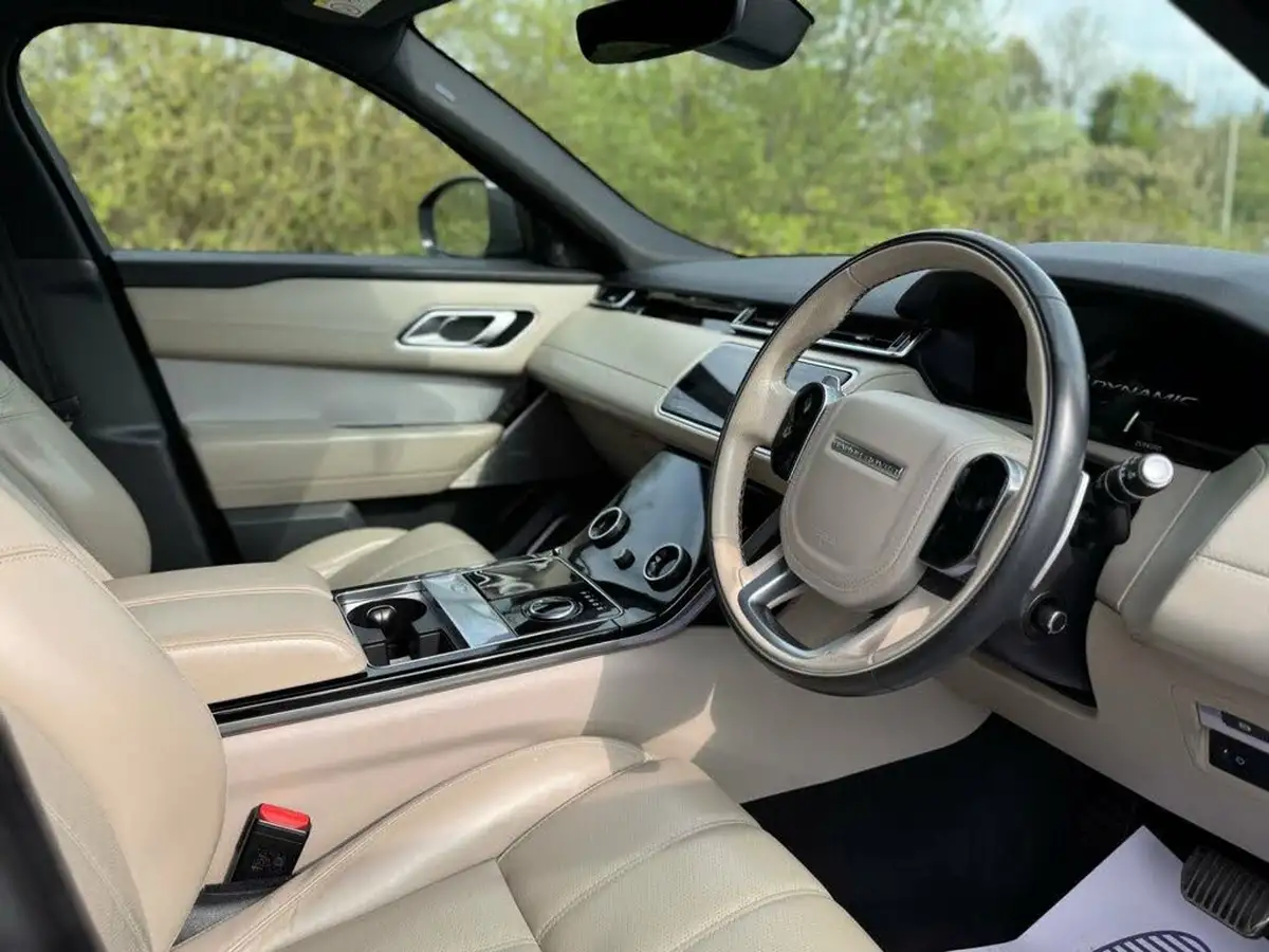 2020-land-rover-range-rover-velar-20-d240-r-dynamic-hse-big-11